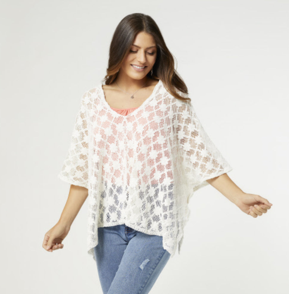 Coco+Carmen Ruthie Daisy Crochet Poncho White